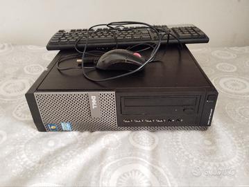 Computer desktop DELL