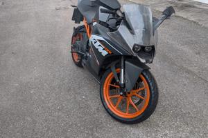 Ktm rc 125 - 2015