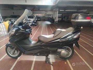 SCOOTER  SUZUKI
