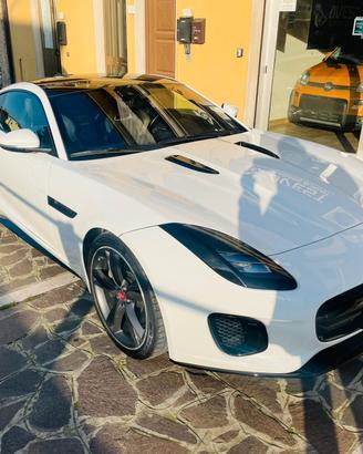 Jaguar F-Type 2.0 aut. Coupé R-Dynamic
