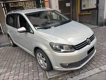 VW TOURAN 2.0 TDI 140CV Business Highline 7 POSTI