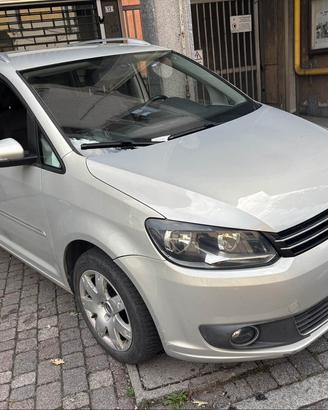 VW TOURAN 2.0 TDI 140CV Business Highline 7 POSTI