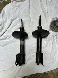 Ammortizzatori ant. Renault clio 1.8 16v/williams