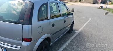 opel mereva 