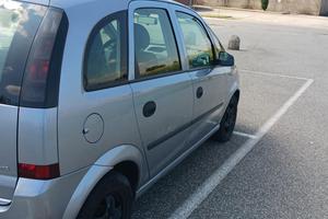 opel mereva 