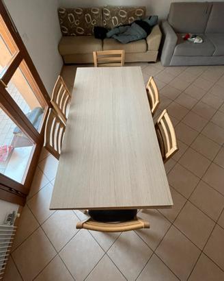 Tavolo da cucina allungabile con sedie