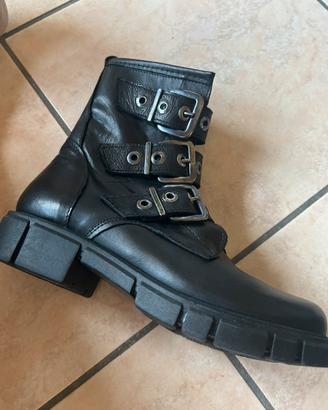 Anfibi neri donna 36 in pelle