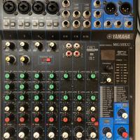 Mixer Yamaha MG10XU
