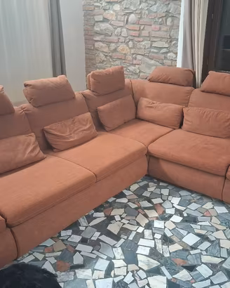 Divano letto con penisola,cuscini e poggiatesta