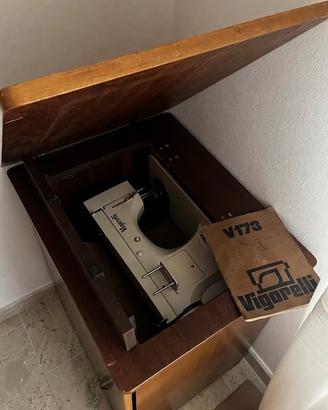 Vigorelli v173 - macchina da cucire vintage