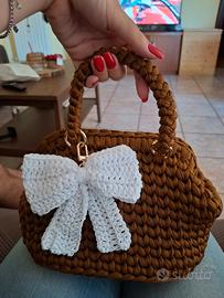 Borsa clutch fatta a mano