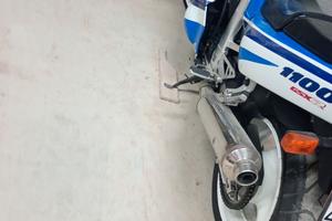 Suzuki gsxr 1100