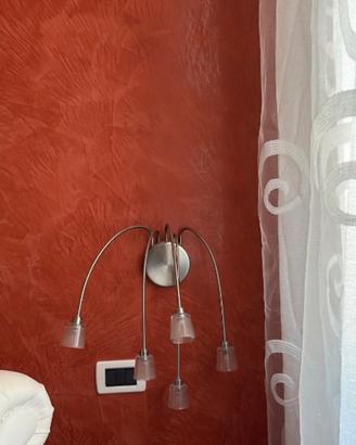 lampadario e due lampade da parete