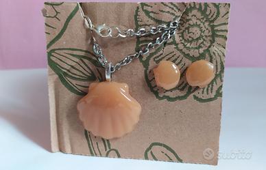 Parure collana e orecchini conchiglia