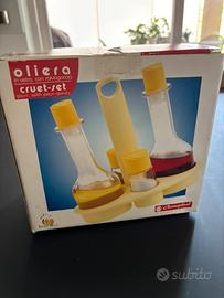 Set olio, aceto, sale e pepe