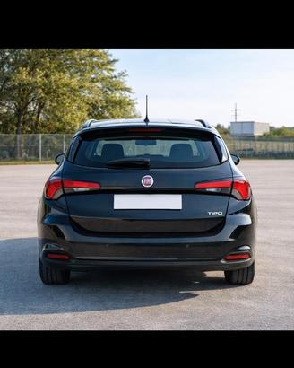🚗 FIAT TIPO 1.6 MJT