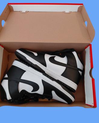 Nike Dunk High Retro Bianco e Nera Taglia 46 