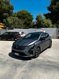 Renault Clio TCe 90 CV 5 porte Techno
