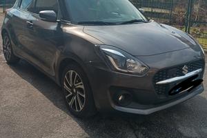 Suzuki Swift 1,2 Hybrid TOP  ( 2023)