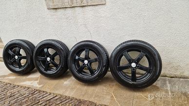 gomme da neve con cerchi in lega