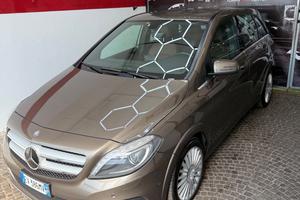 Mercedes-benz B 200 NGD Executive