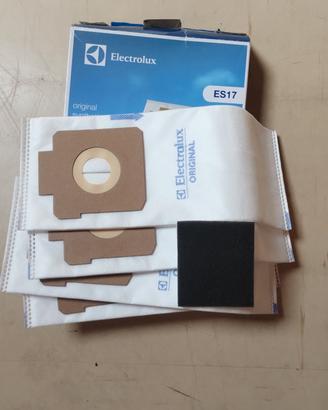N.4 Sacchetti Electrolux ES17 con 1 Filtro Motore