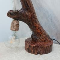 lume, lampada in legno 