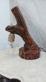 lume, lampada in legno 