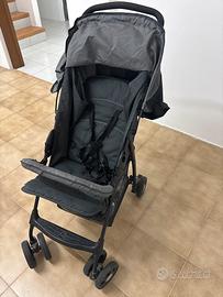 Passeggino Hauk - pratico e compatto