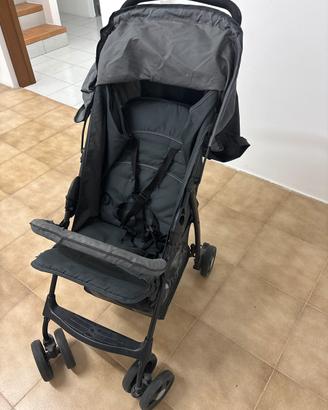 Passeggino Hauk - pratico e compatto