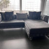 Divano velluto grigio con chaise longue