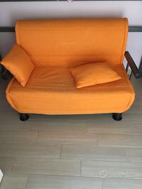 DIVANO LETTO (ideale per piccole camerette)