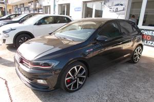 Volkswagen Polo 2.0 TSI DSG GTI