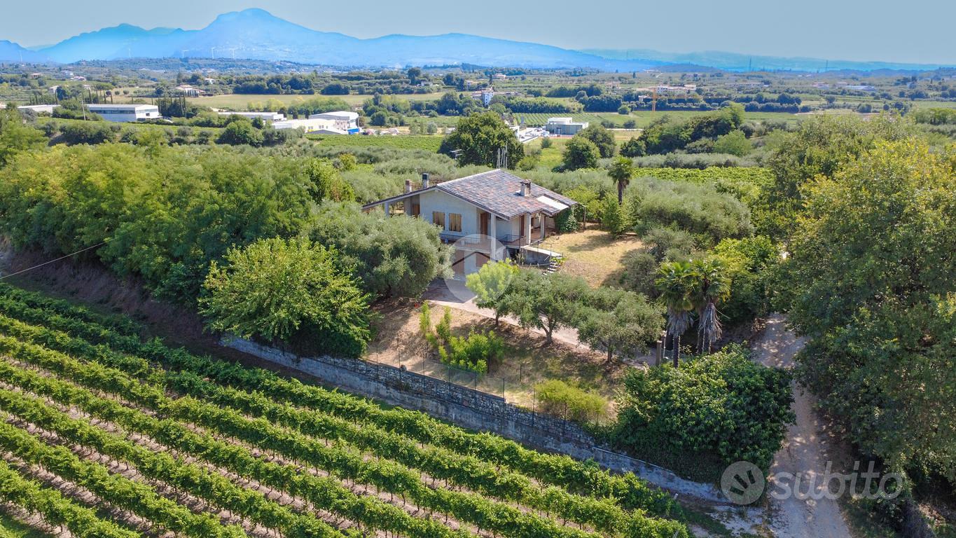 VILLA SINGOLA A BARDOLINO - Vista 4