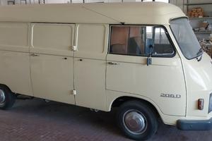 Furgone Mercedes 206D
