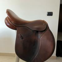 Sella in cuoio per equitazione Winner