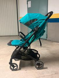 Passeggino leggero ultra compatto