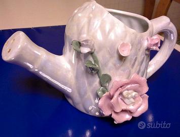 Vasetto di porcellana da collezione