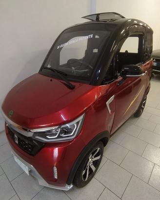 QUADRICICLO ELETTRICO FREEDOM EVO PER ANZIANI E DI