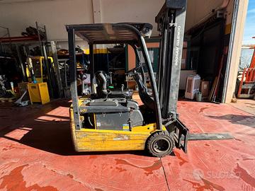 Carrello elevatore elettrico 1500kg tre ruote