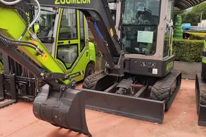 ESCAVATORE ZOOMLION 35 Q