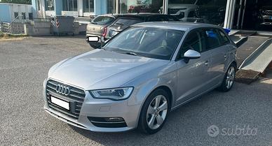 AUDI A3 sportback 1.6 tdi 110 cv ambition