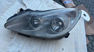 13186381 - FANALE ANTERIORE OPEL CORSA D