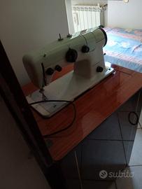 Macchina da cucire  funzionante, cassapancanca