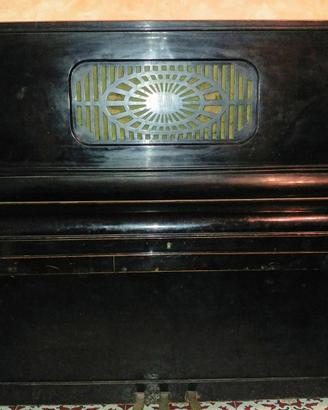 Pianoforte a muro