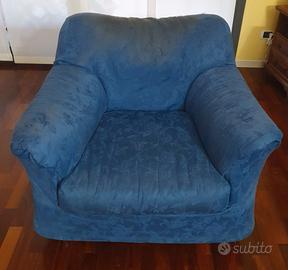 Divano tre posti + poltrona