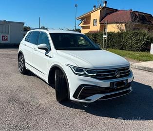 Volkswagen Tiguan R Line