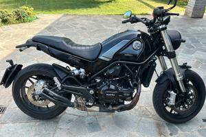 Benelli Leoncino 500
