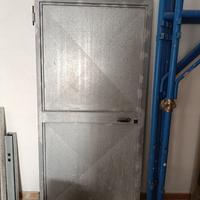 Porta in ferro