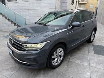VOLKSWAGEN Tiguan 2.0 TDI 150 CV SCR DSG 4MOTION